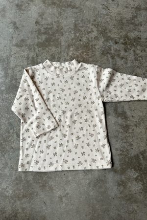 Flower turtleneck