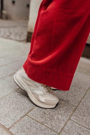 Gravity sneakers