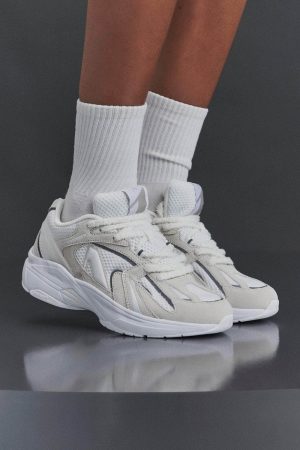 Oserra sneakers