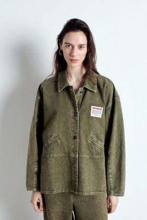 Uzatown veste