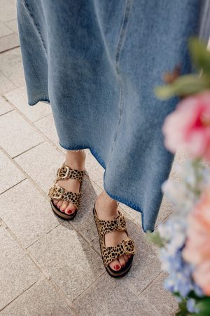 Noelle mule