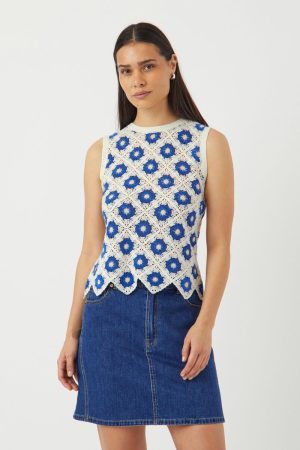 Yasbalis crochet top