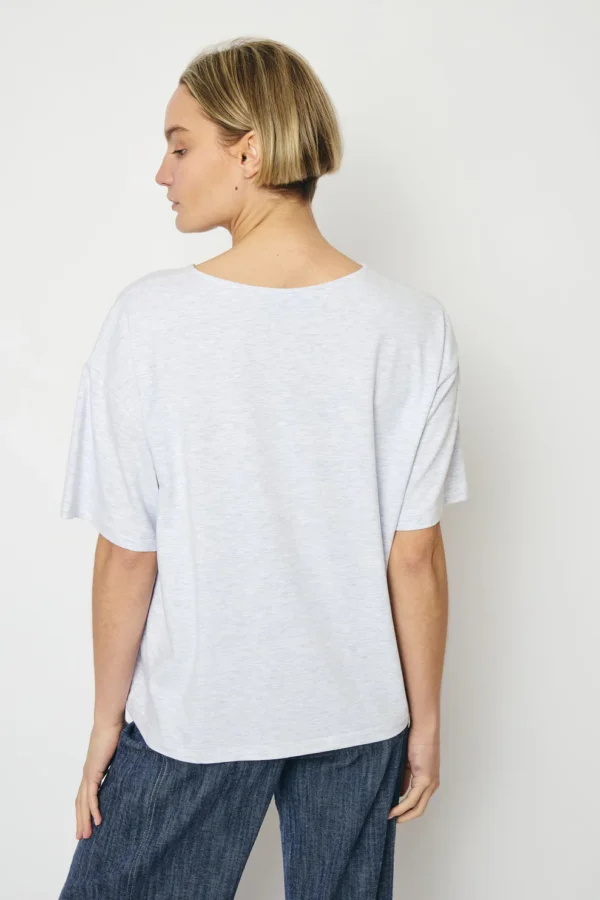 Zoe t-shirt hover image