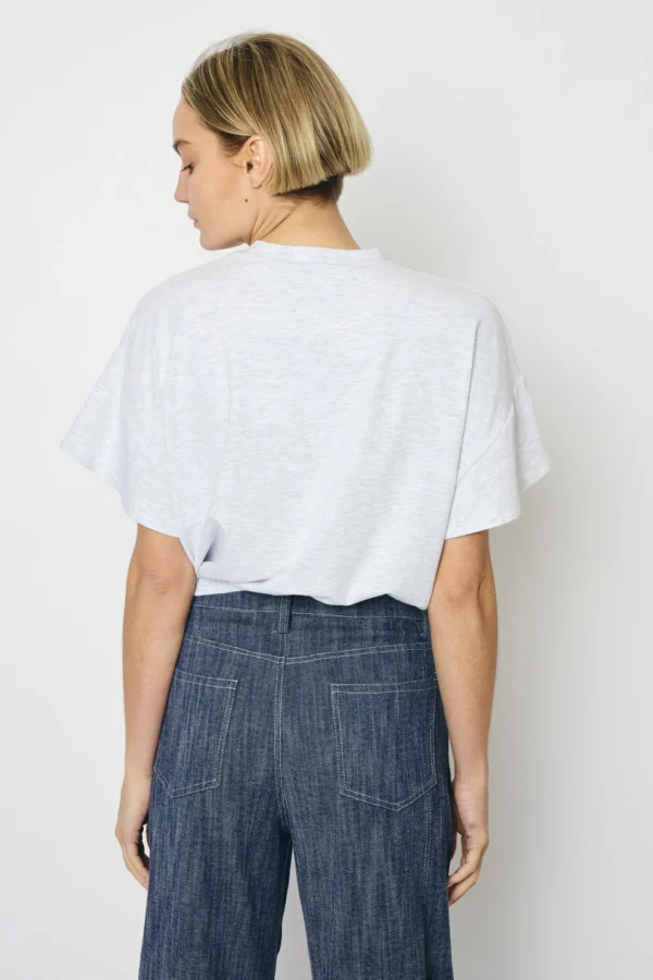 Raffa t-shirt hover image